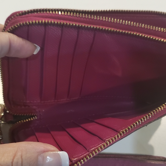 Coach Wallet - Picture 2 of 3